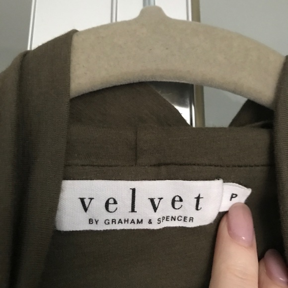 Olive green dress - Picture 2 of 4